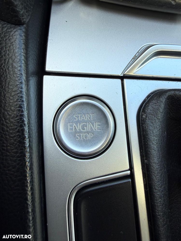 Volkswagen Passat 2.0 TDI SCR Comfortline - 26