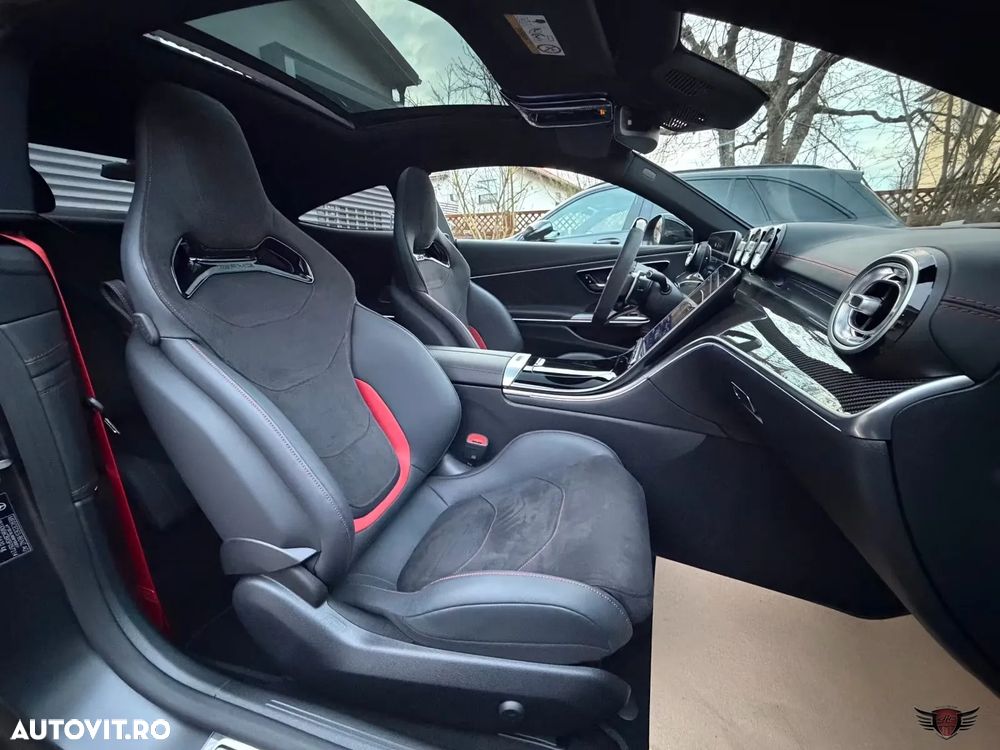 Mercedes-Benz CLE Mercedes-AMG 53 4MATIC+ AMG SPEEDSHIFT TCT 9G - 21