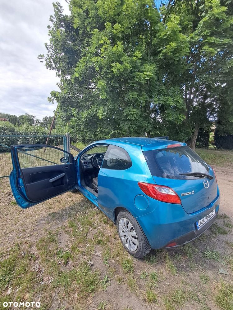 Mazda 2 - 3