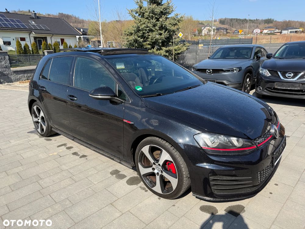 Volkswagen Golf GTI BlueMotion Technology - 4