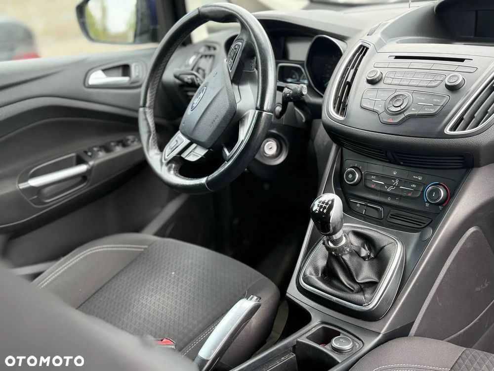 Ford C-MAX - 11