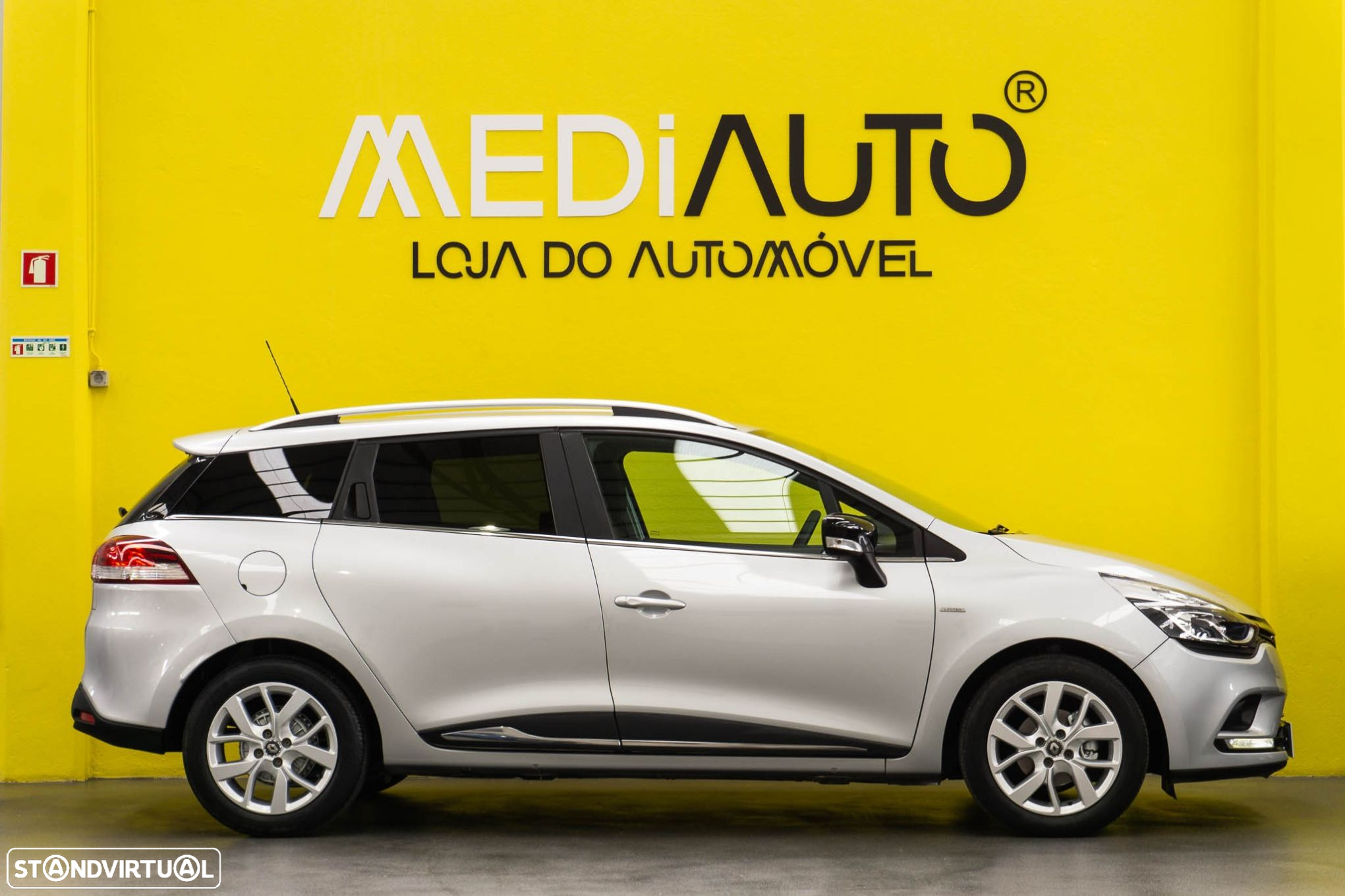 Renault Clio Sport Tourer 0.9 TCe Limited Edition - 6