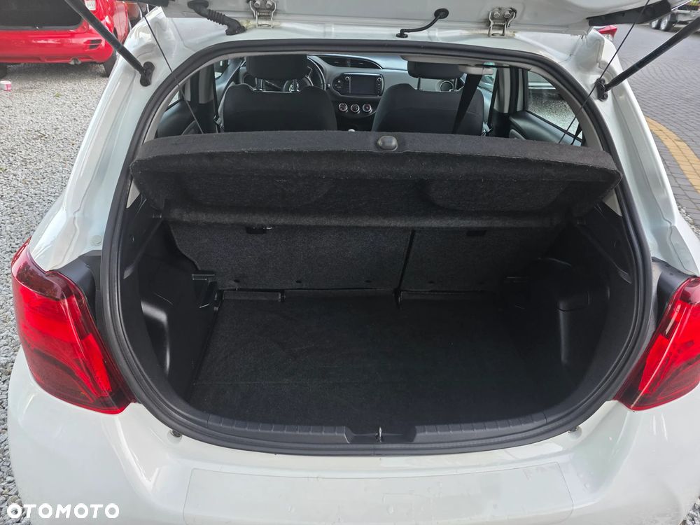 Toyota Yaris 1.33 VVT-i Edition 2014 - 13