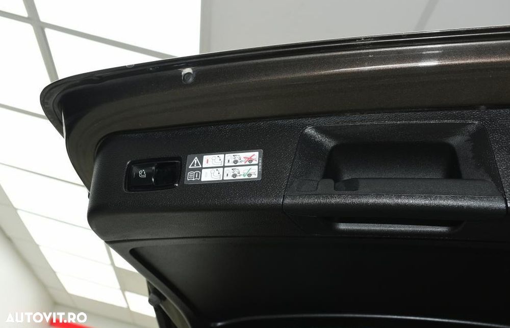 Mercedes-Benz GLE 350 d 4MATIC - 13