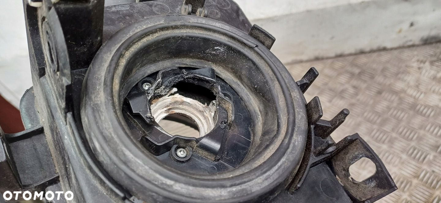 BMW 5 E39 LAMPA PRZÓD PRAWA H7 ZWYKŁA - 11