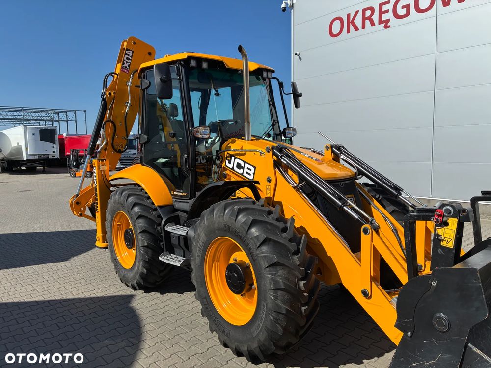 JCB 4CX PRO AEC POWERSLIDE - 3