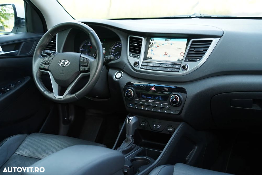 Hyundai Tucson 2.0 CRDI 4WD 6AT Luxury+ - 13