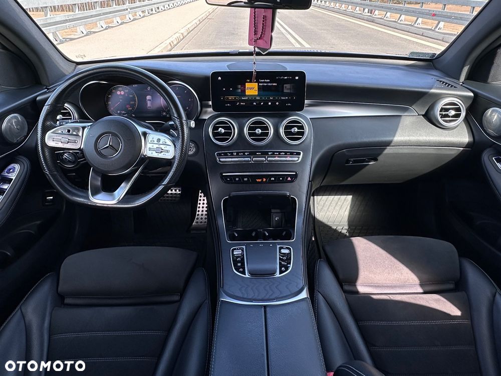 Mercedes-Benz GLC 200 d 4Matic 9G-TRONIC AMG Line Plus - 20