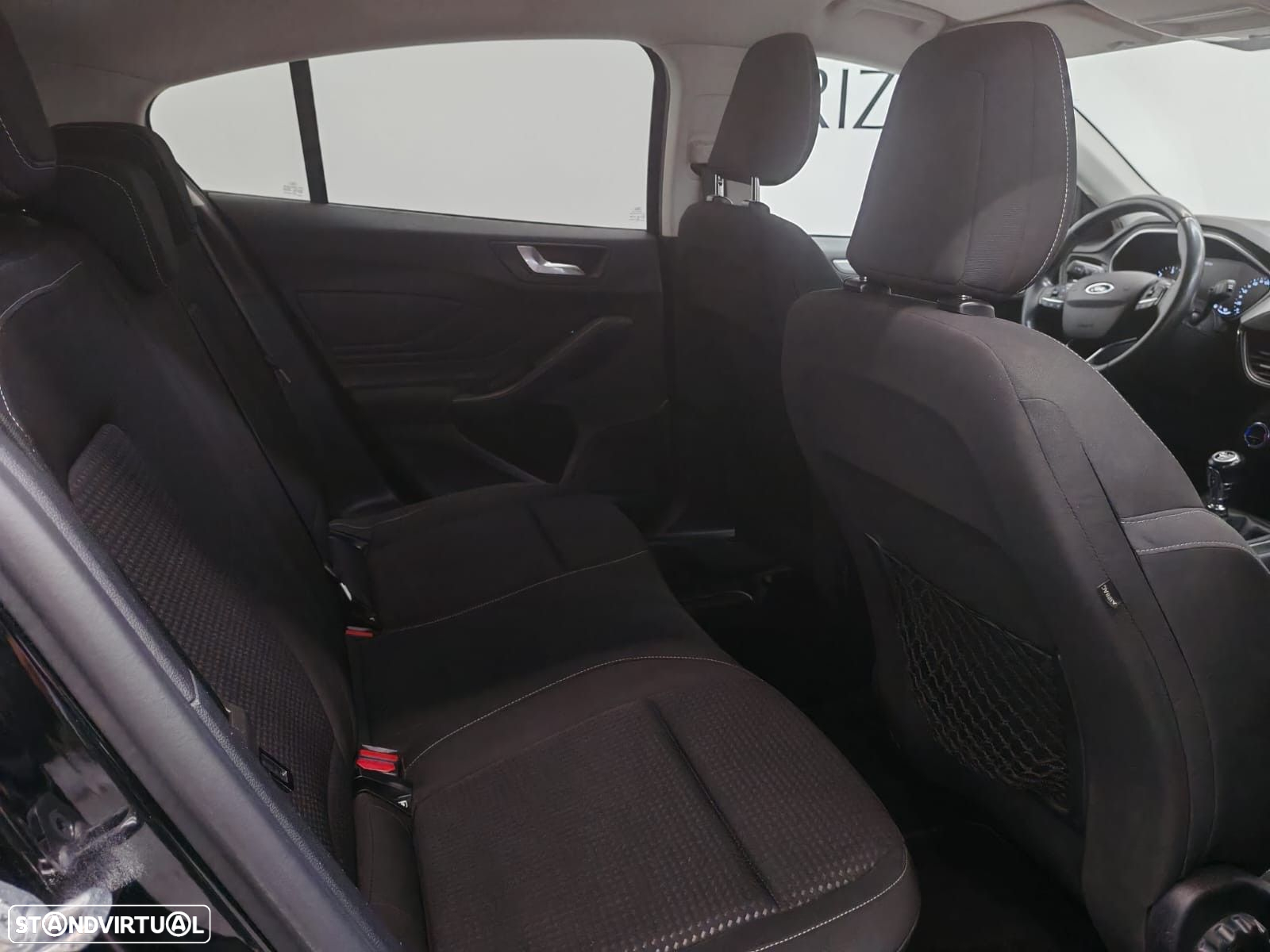 Ford Focus 1.5 TDCi EcoBlue Active - 17