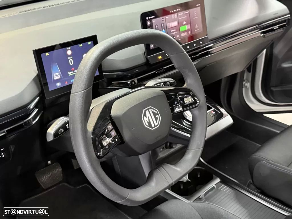 MG MG4 51 kWh Standard - 24