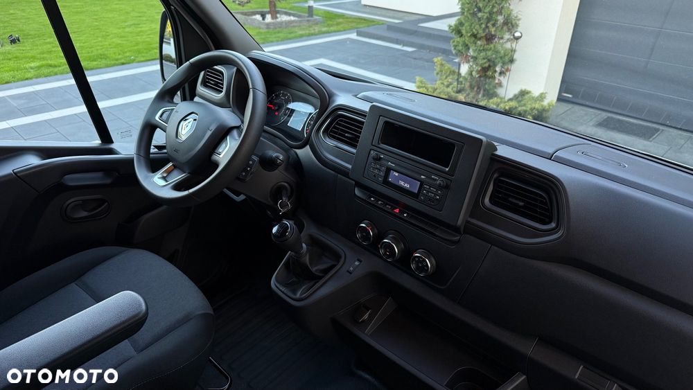 Renault Master - 29