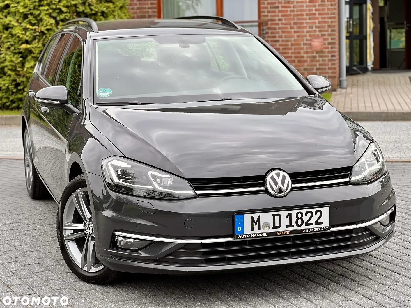 Volkswagen Golf VII 1.6 TDI BMT Comfortline DSG - 8