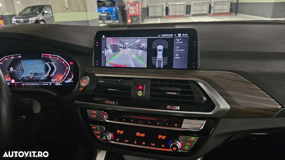 BMW X4 xDrive30i Aut. Advantage - 8