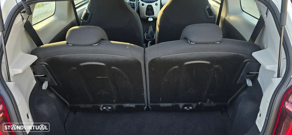 Peugeot 108 - 14