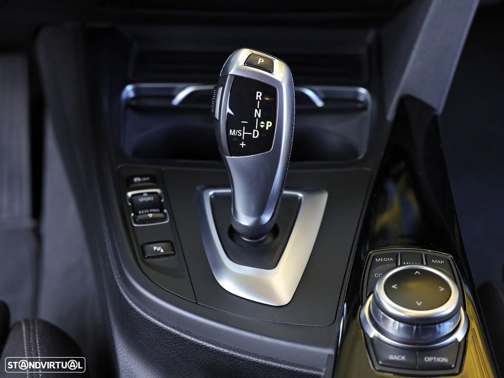 BMW 318 d Advantage Auto - 13