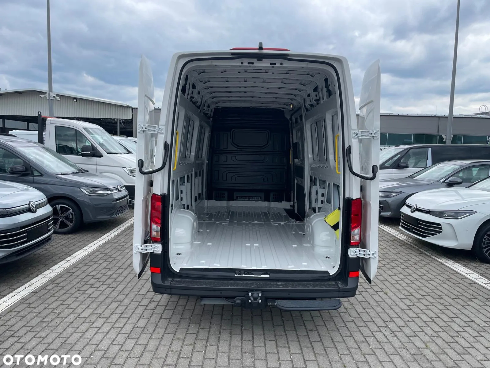 Volkswagen Crafter - 10
