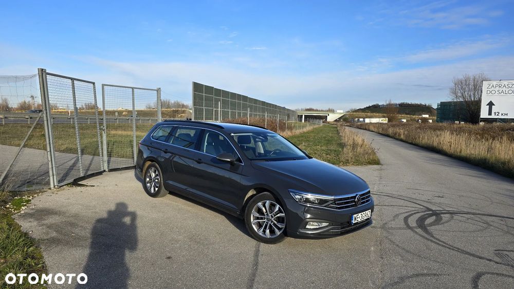 Volkswagen Passat - 10