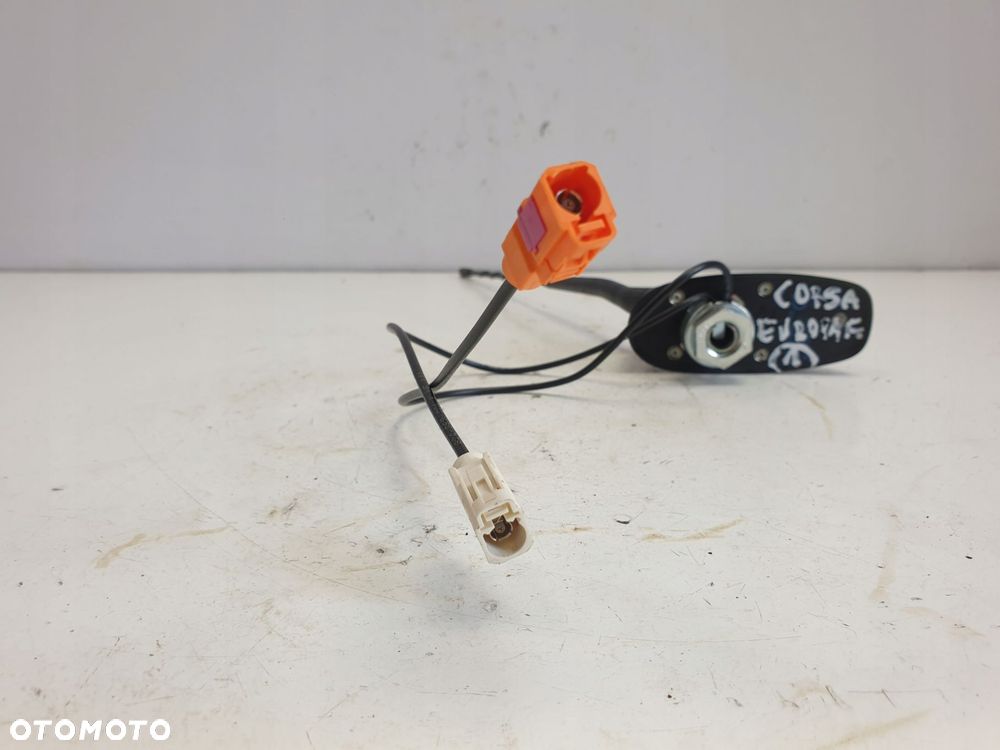 ANTENA RADIA Dachowa Opel Corsa F 980204072 - 2