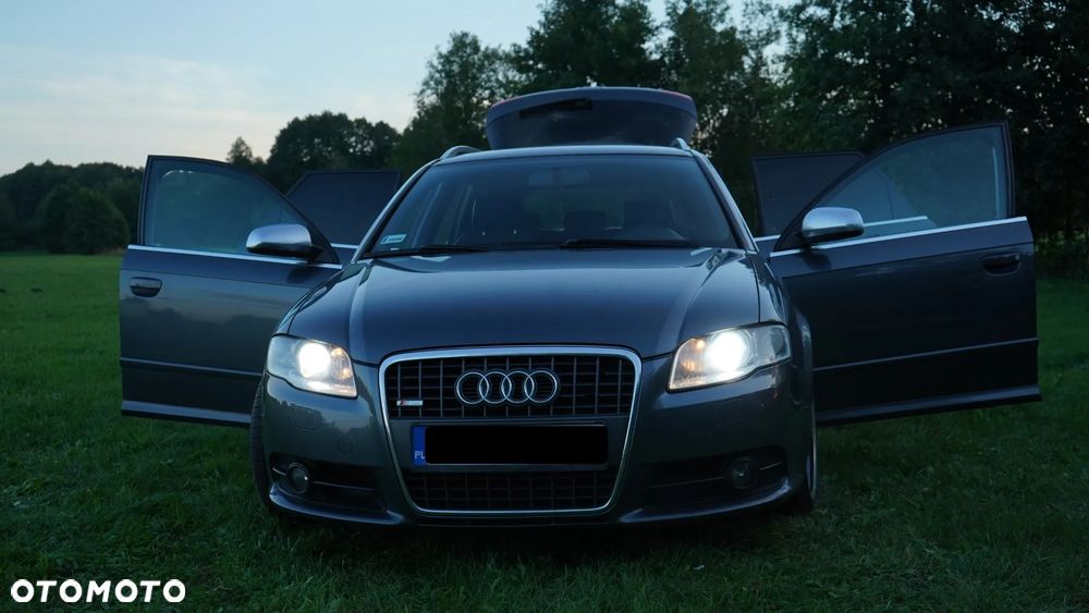 Audi A4 - 5