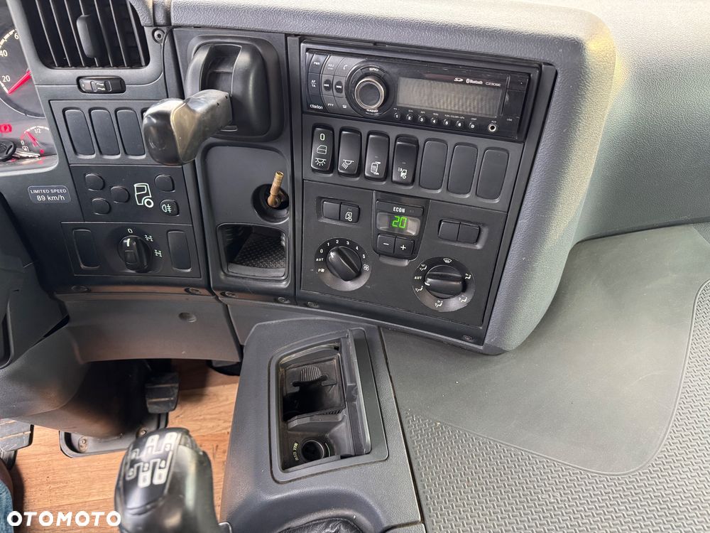 Scania P400 8x4 HYDROBURTA ŁADNA I ZADBANA - 33