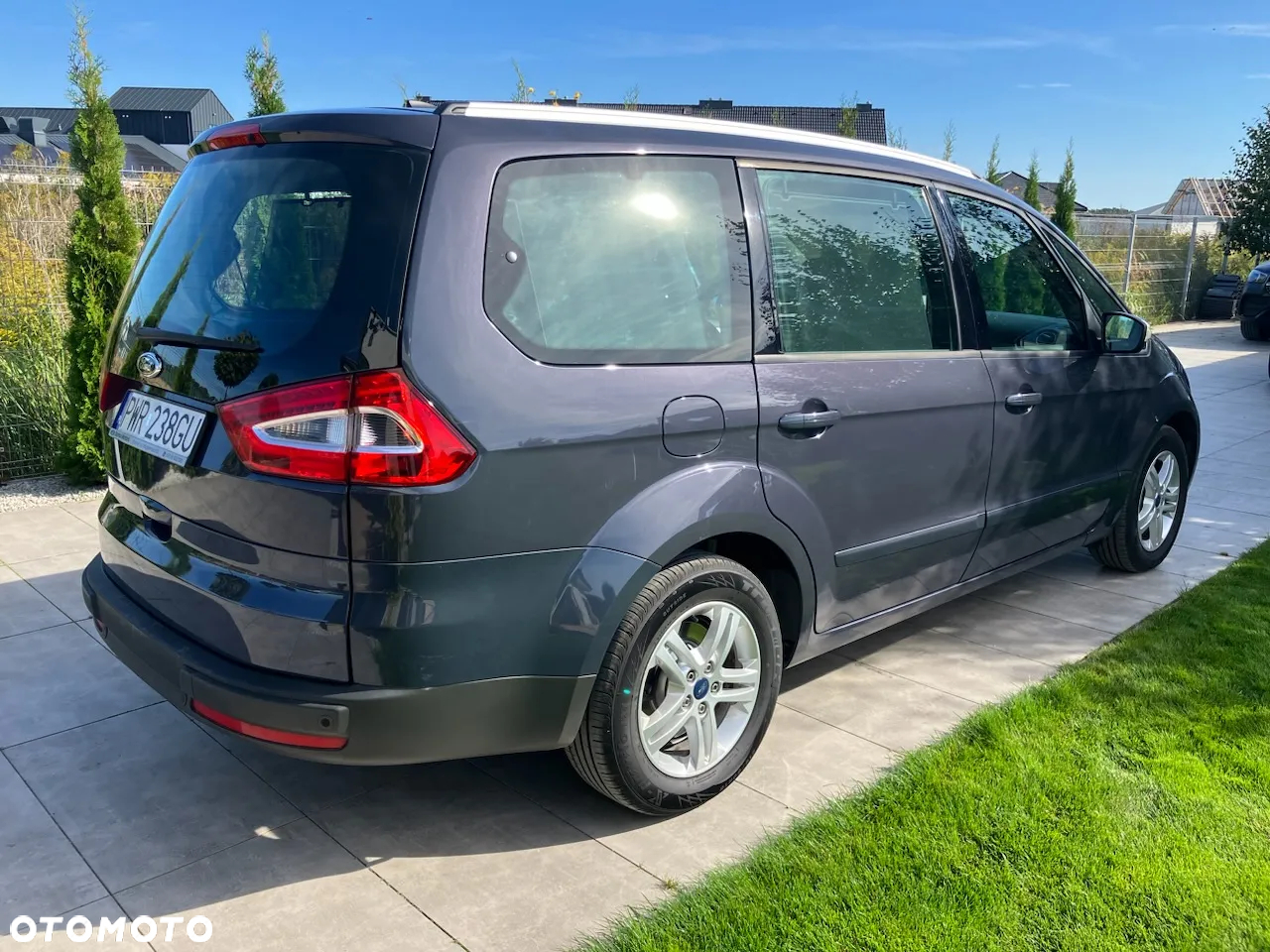 Ford Galaxy 2.0 TDCi Titanium - 8