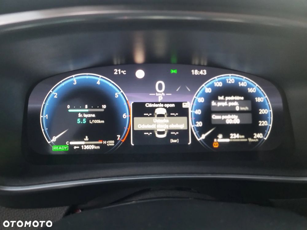 Toyota Corolla 1.8 Hybrid Comfort - 29