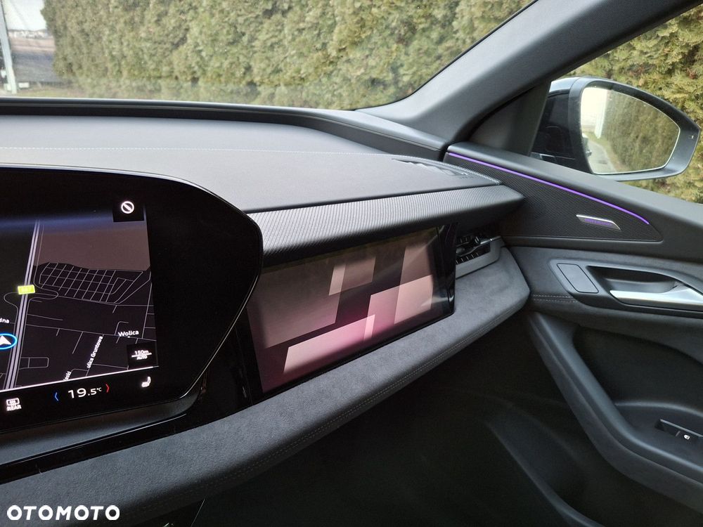 Audi Q6 e-tron - 23