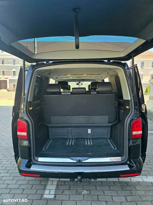 Volkswagen Multivan - 8