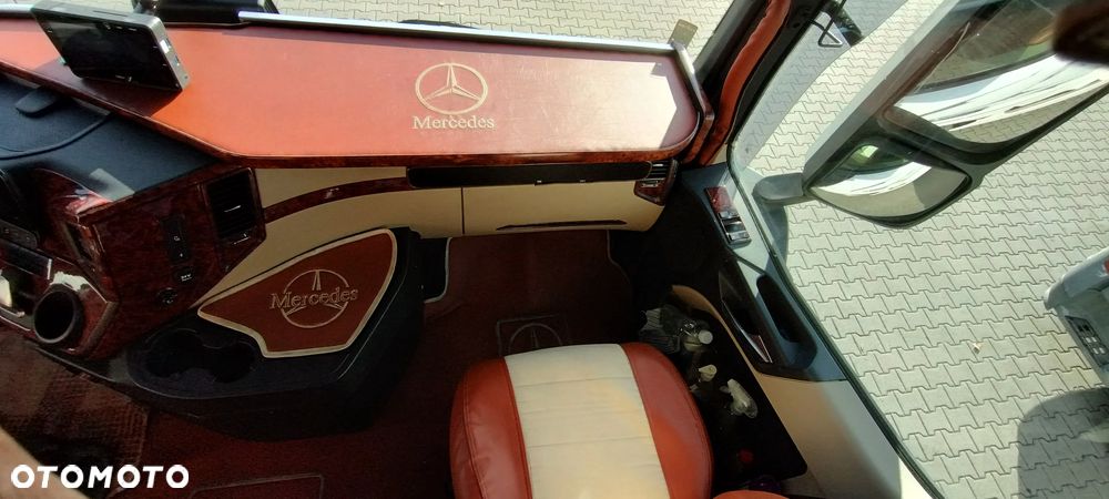 Mercedes-Benz ACTROS MP5 - 9