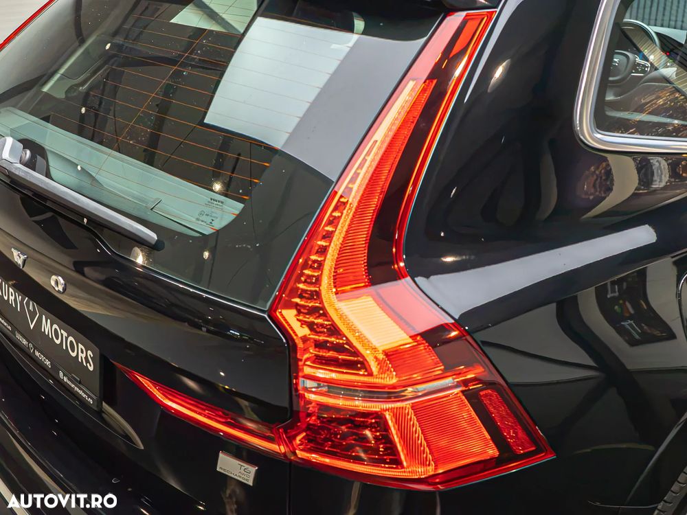 Volvo XC 60 T6 AWD Recharge Geartronic Inscription Expression - 34