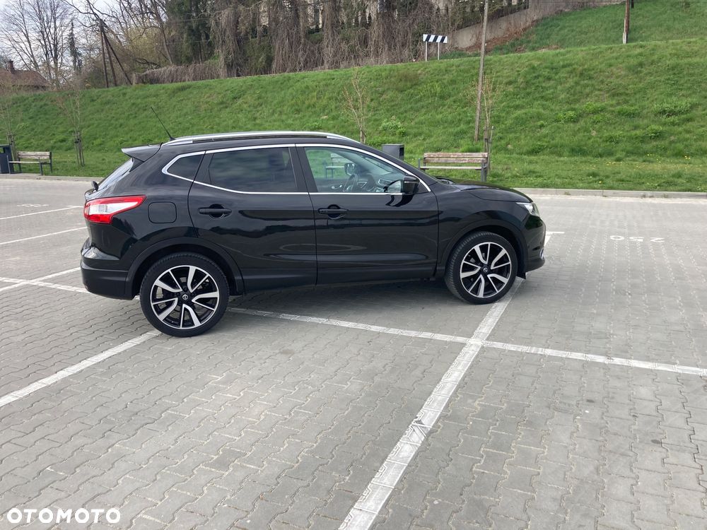 Nissan Qashqai 1.6 DIG-T Tekna+ - 2