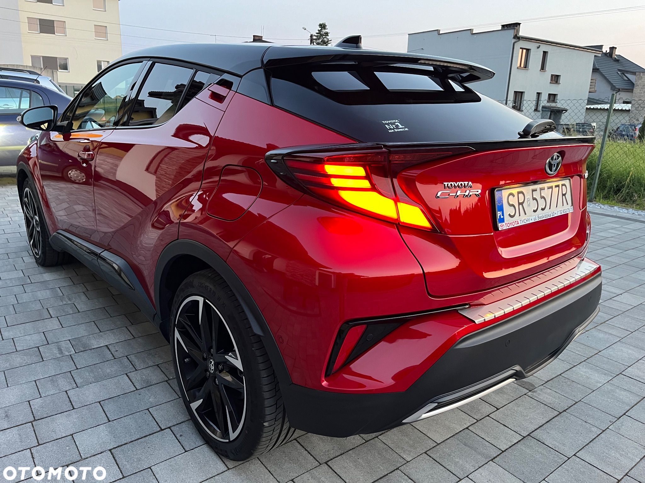 Toyota C-HR 2.0 Hybrid GR Sport - 8