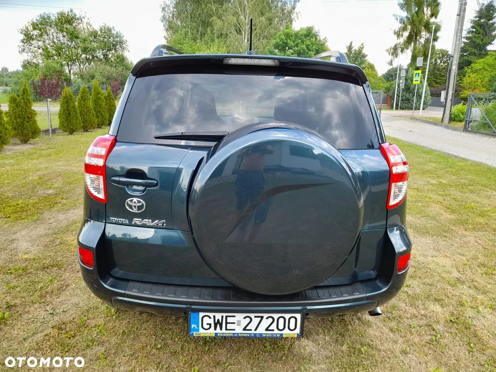 Toyota RAV4 2.2 D-4D Prestige - 19