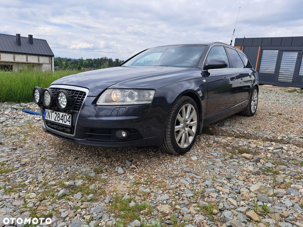 Audi A6 Avant 2.4 - 1