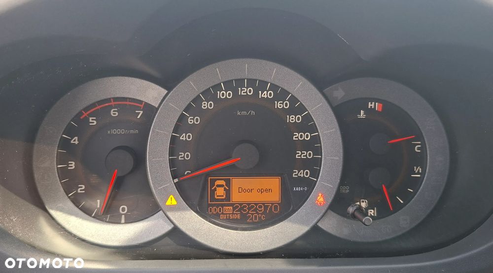 Toyota RAV4 2.2 D-4D 4x2 Life - 13
