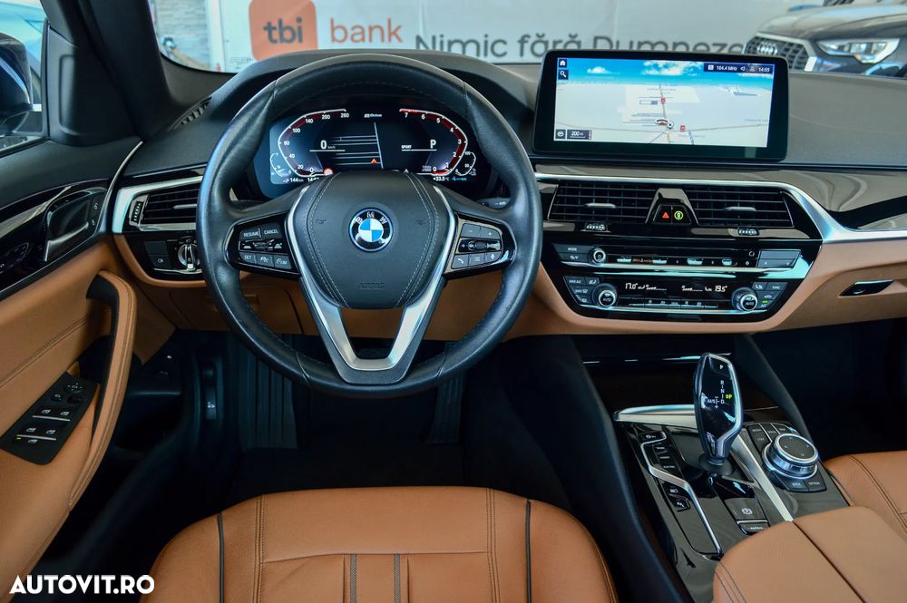 BMW Seria 5 545e xDrive AT PHEV - 27