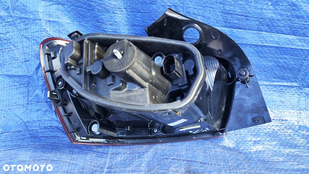 LAMPA LEWY PRAWY TYŁ KOMPLETNA WKŁAD LAMPY SEAT IBIZA IV 6J LIFT 12- 5D - 5