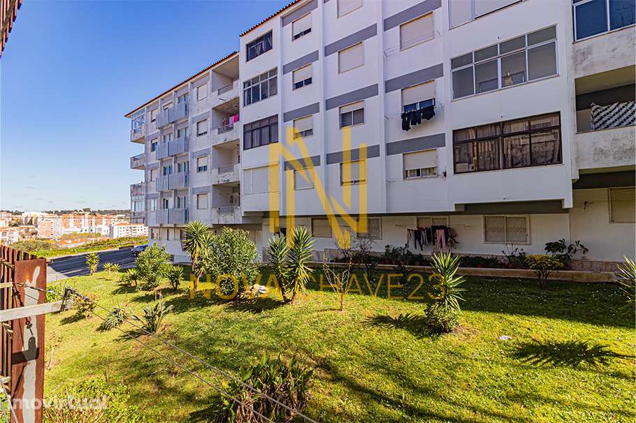 Garagem 34 m² no Monte da Tapada | Portão Automático | Com Água e Luz - Grande imagem: 4/5