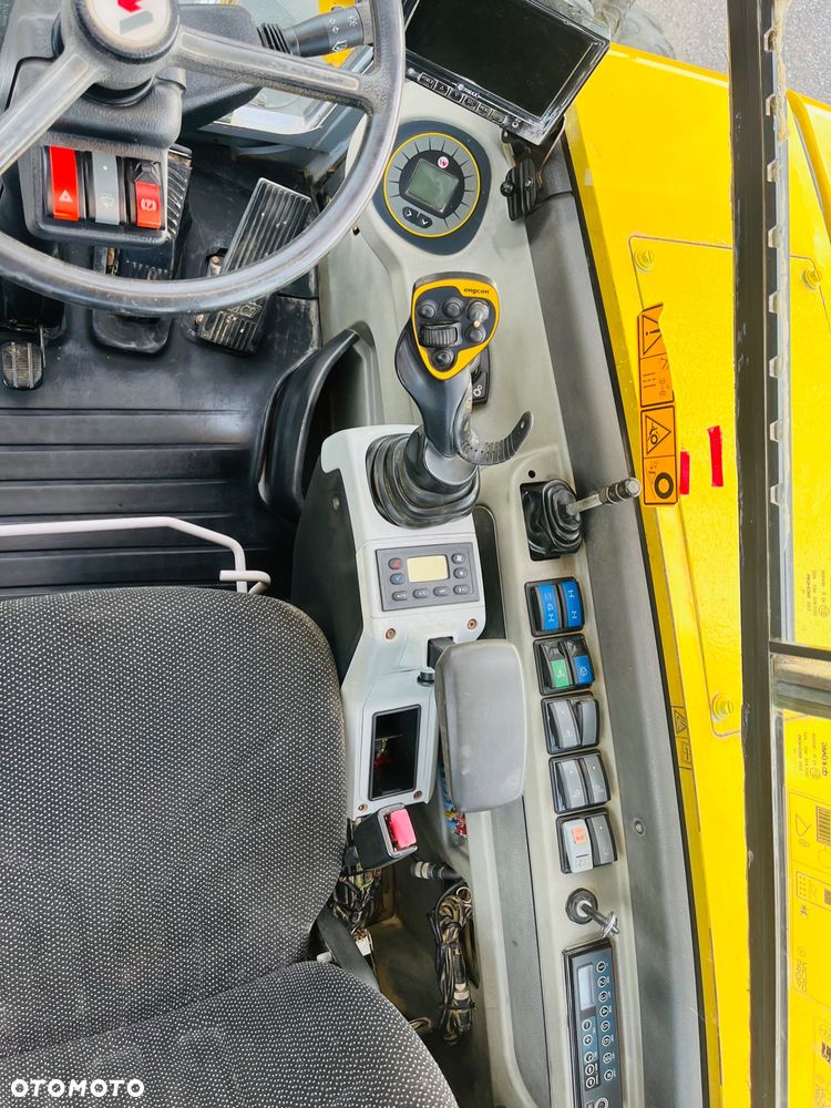 Wacker Neuson EW 100 / ROTOTILT / 4 Łyżki + Widły / Plug + Podpory / Sprowadzona / Koparka Kołowa - 18