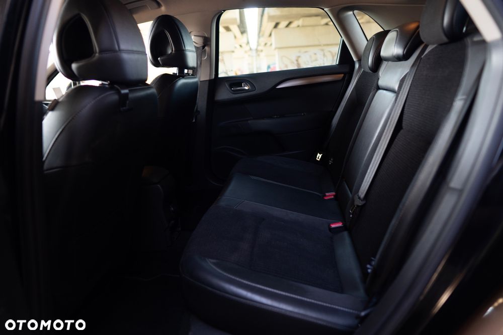 Citroën C4 VTi 120 Exclusive - 13