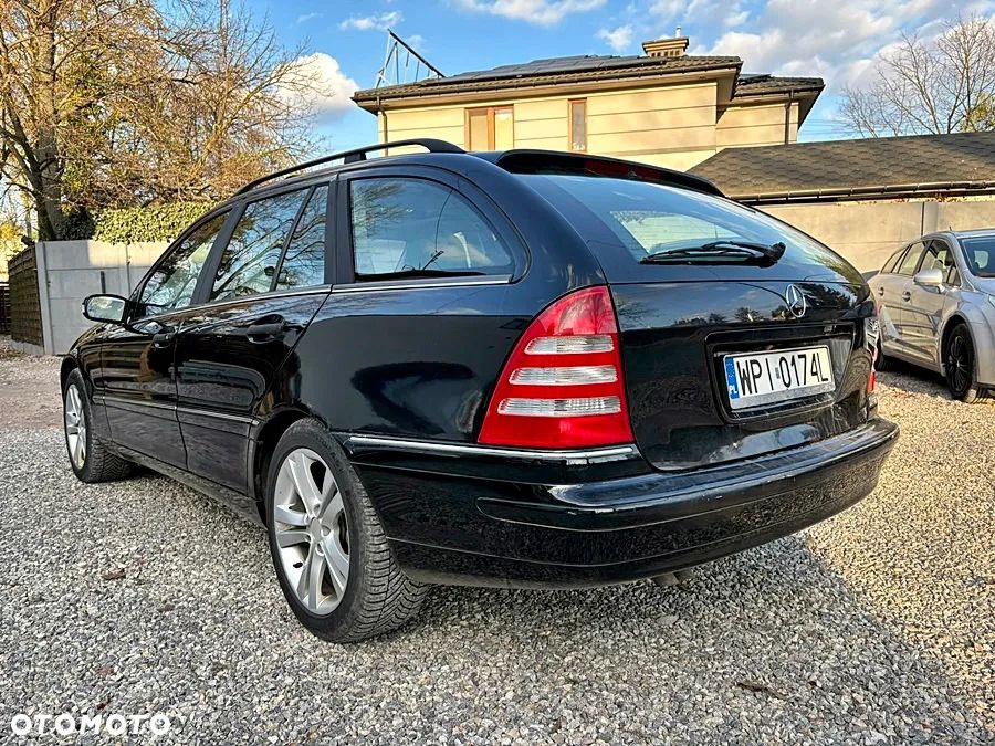 Mercedes-Benz Klasa C 200 T Kompressor Avantgarde - 4