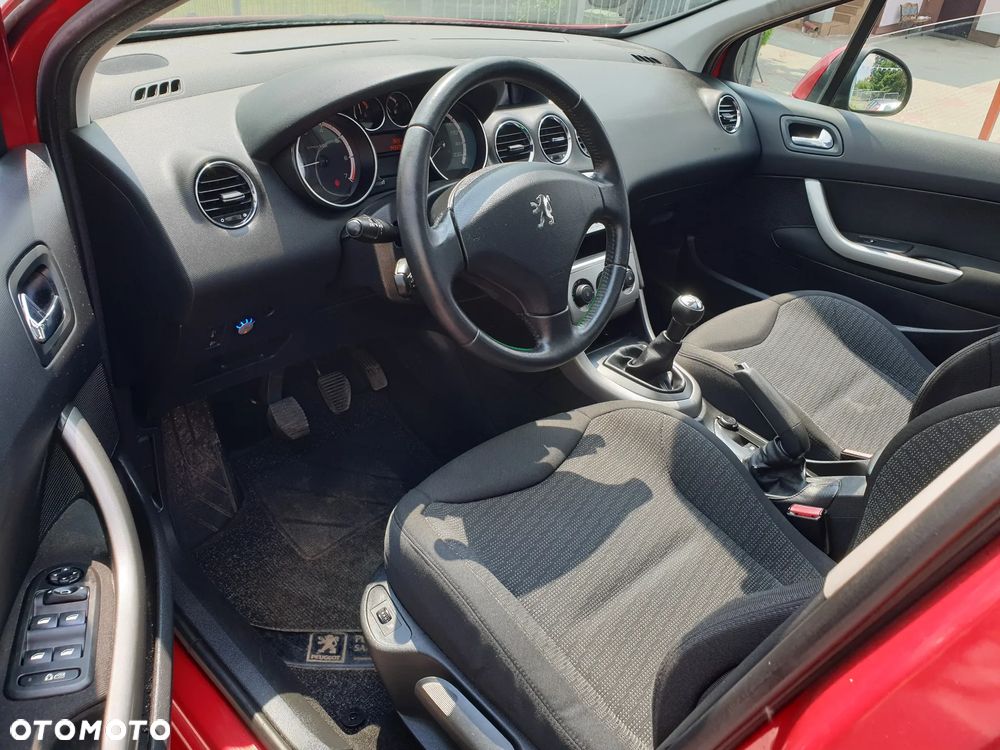 Peugeot 308 - 24