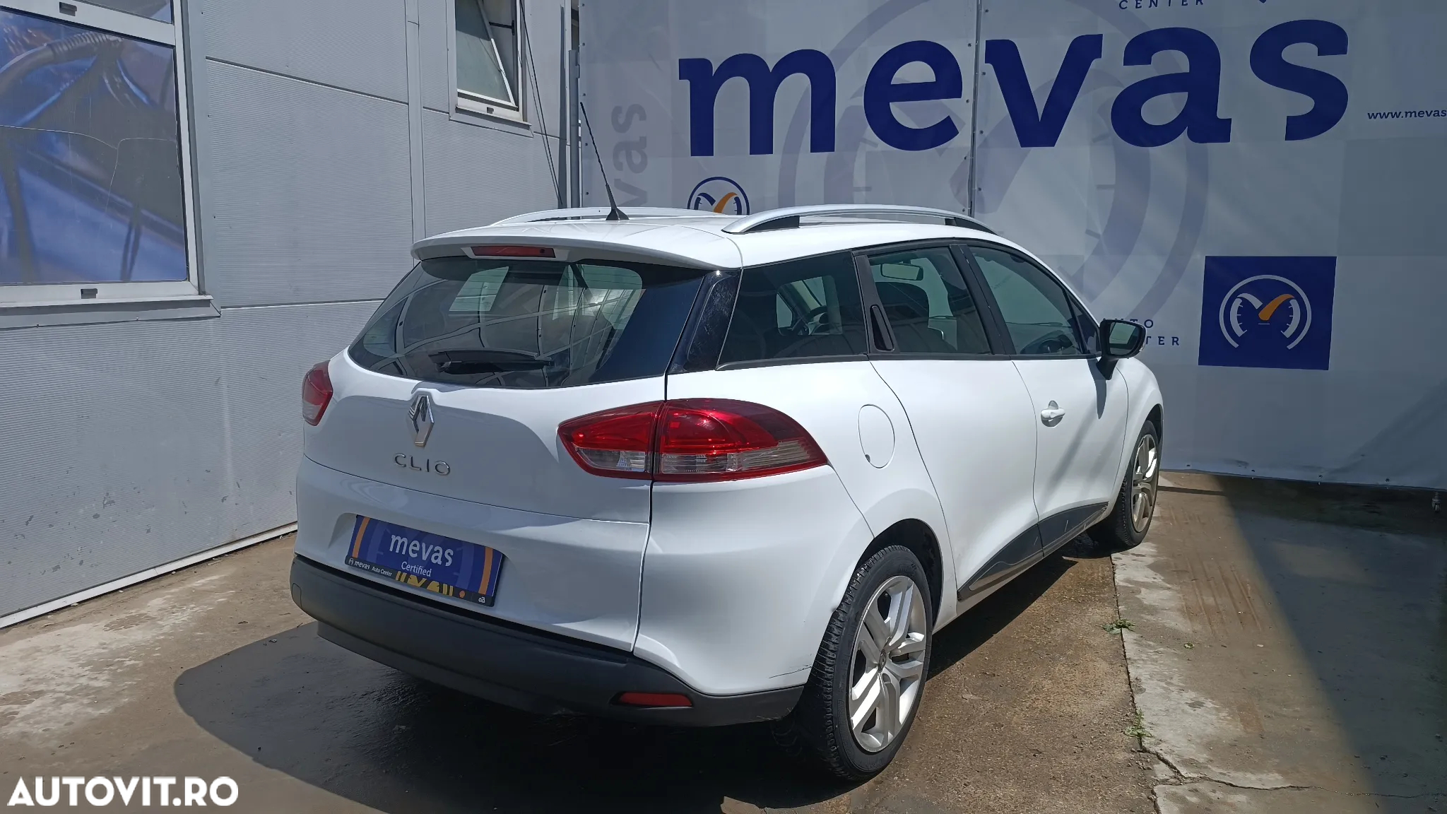 Renault Clio Estate Energy TCe Zen - 2