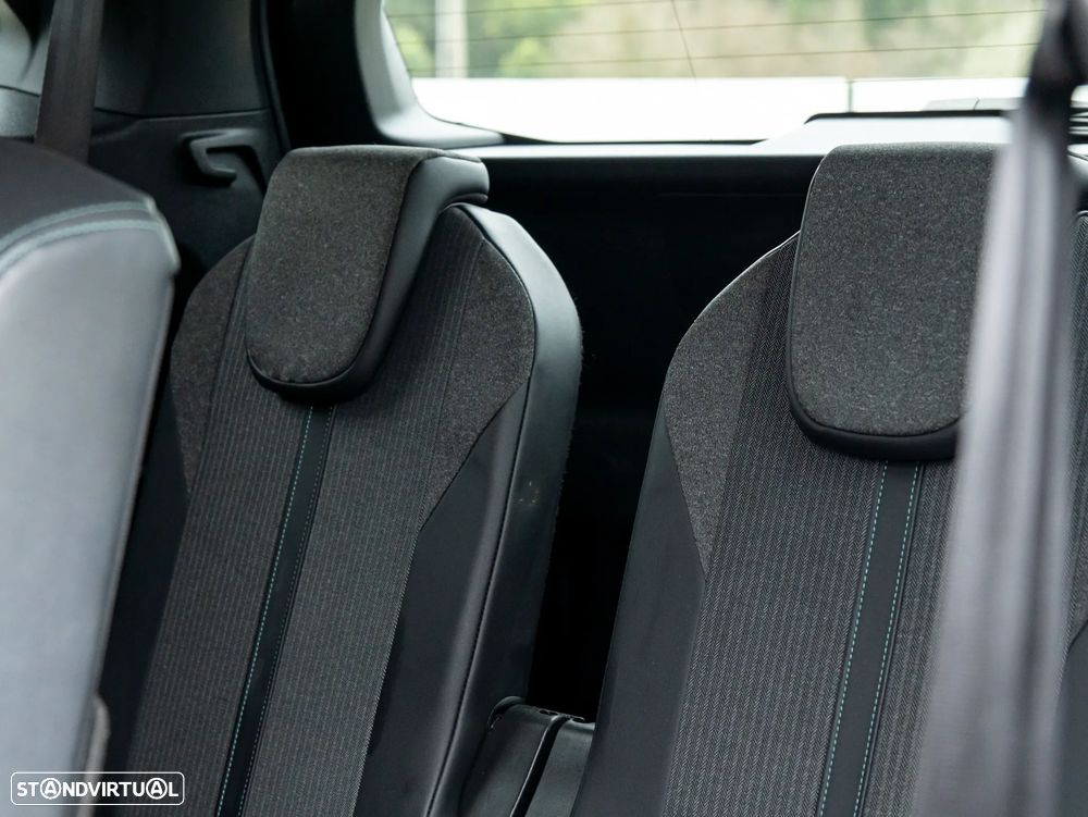 Peugeot 5008 1.5 BlueHDi Allure EAT8 - 28