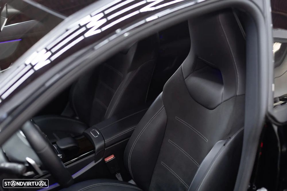 Mercedes-Benz CLA 250 e Shooting Brake AMG Line - 19