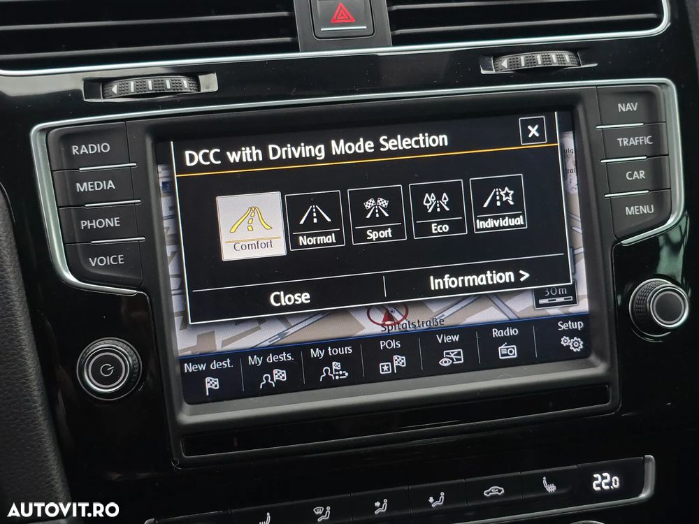 Volkswagen Golf 2.0 TDI (BlueMotion Technology) Highline - 30