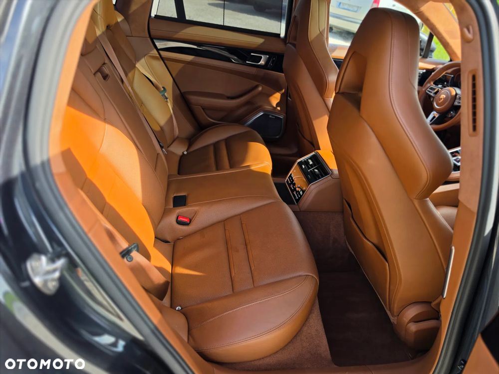 Porsche Panamera Turbo S e-Hybrid GPF Executive - 26