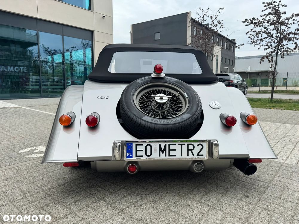 Morgan Plus Four - 2
