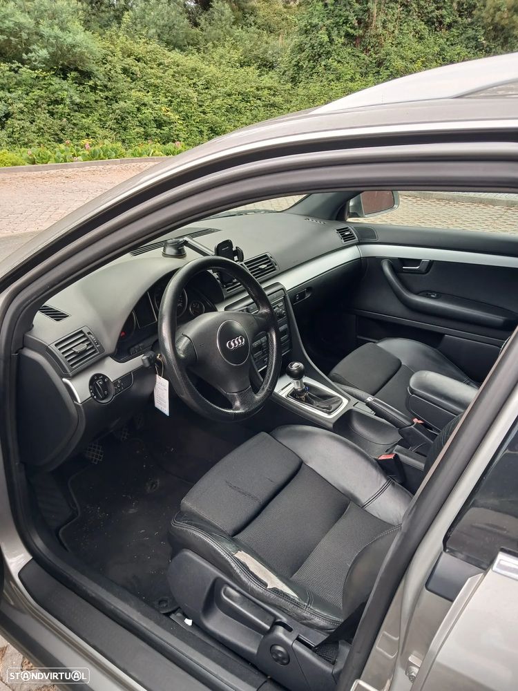 Audi A4 Avant 1.9 TDI m6 S-Line - 6