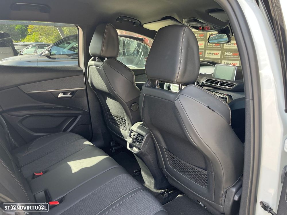 Peugeot 3008 1.5 BlueHDi GT EAT8 - 59